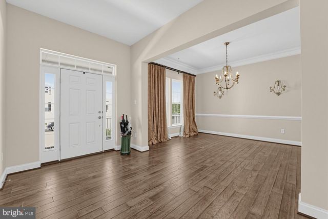 10640 WENNINGTON ST, Middle River, MD 21220