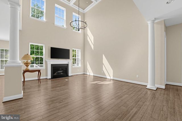 10640 WENNINGTON ST, Middle River, MD 21220