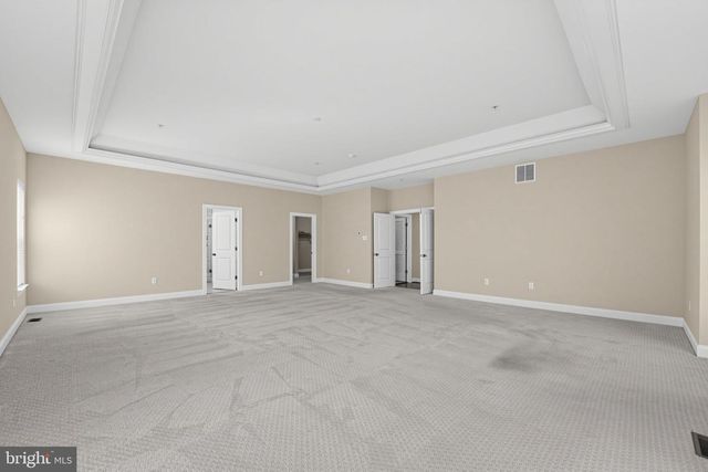 10640 WENNINGTON ST, Middle River, MD 21220
