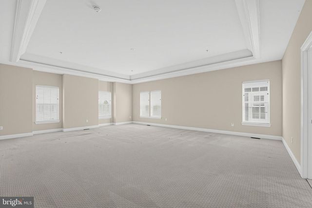 10640 WENNINGTON ST, Middle River, MD 21220