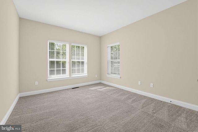 10640 WENNINGTON ST, Middle River, MD 21220