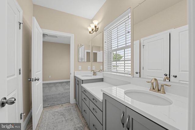 10640 WENNINGTON ST, Middle River, MD 21220