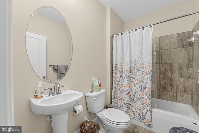 10640 WENNINGTON ST, Middle River, MD 21220