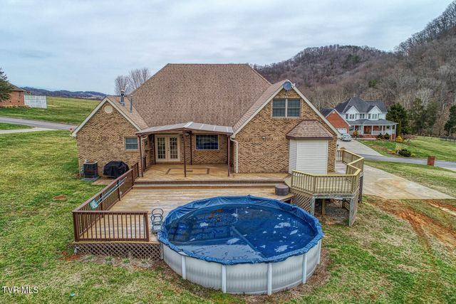166 Clarksdale Circle, Rogersville, TN 37857