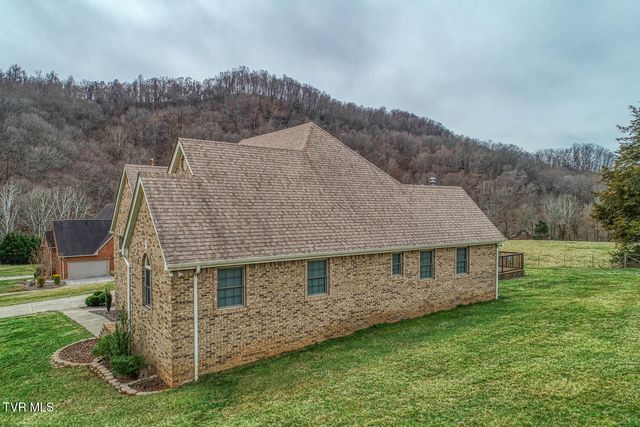 166 Clarksdale Circle, Rogersville, TN 37857
