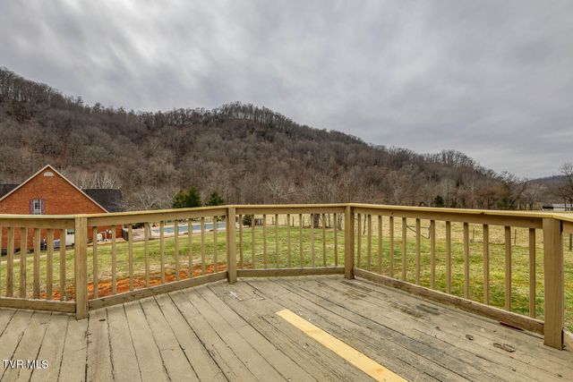 166 Clarksdale Circle, Rogersville, TN 37857