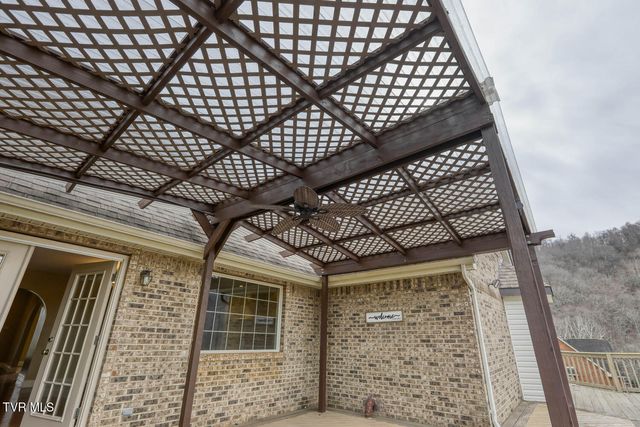 166 Clarksdale Circle, Rogersville, TN 37857