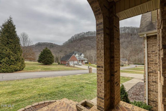 166 Clarksdale Circle, Rogersville, TN 37857