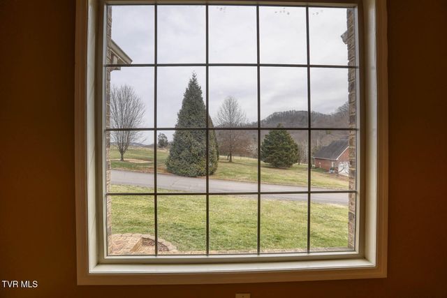 166 Clarksdale Circle, Rogersville, TN 37857