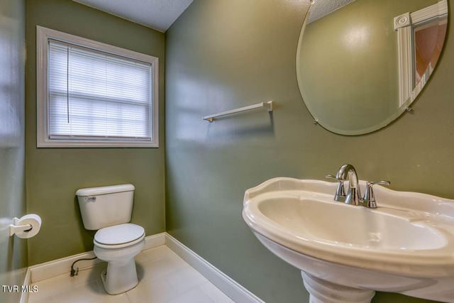 166 Clarksdale Circle, Rogersville, TN 37857