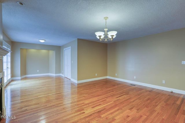 166 Clarksdale Circle, Rogersville, TN 37857