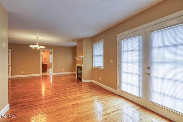 166 Clarksdale Circle, Rogersville, TN 37857