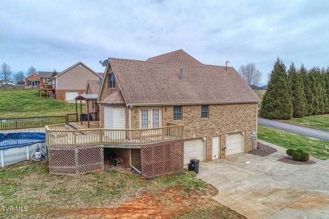 166 Clarksdale Circle, Rogersville, TN 37857