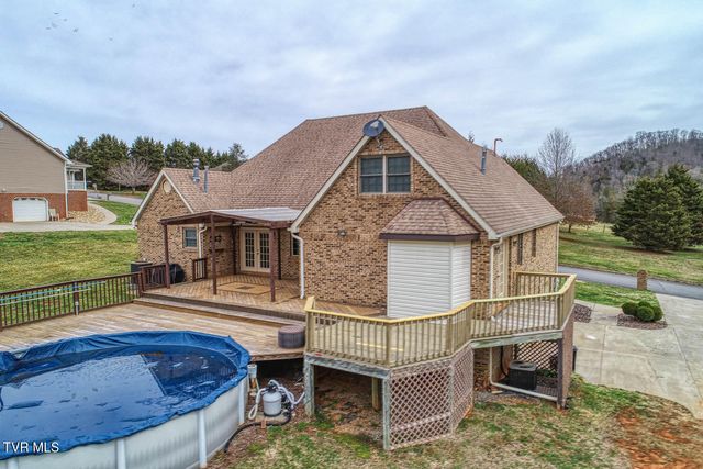 166 Clarksdale Circle, Rogersville, TN 37857