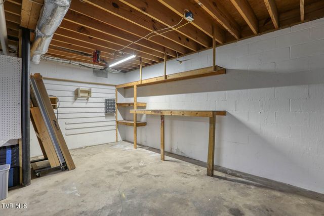 166 Clarksdale Circle, Rogersville, TN 37857
