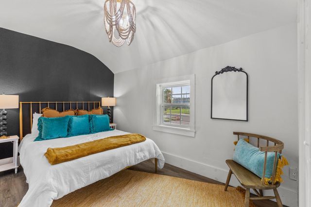 808 27th Street, Galveston, TX 77550