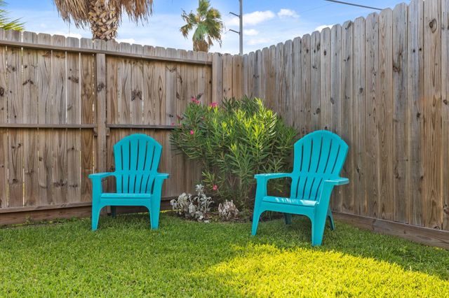 808 27th Street, Galveston, TX 77550