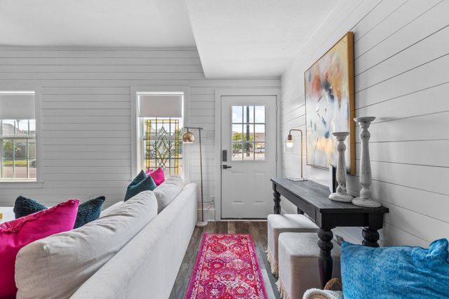 808 27th Street, Galveston, TX 77550