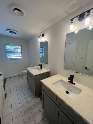 1501 W Chestnut Street, Denison, TX 75020