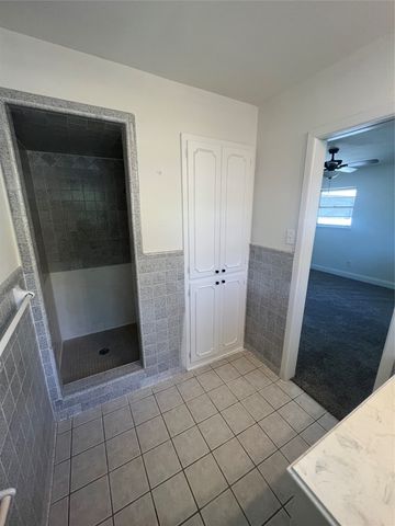 1501 W Chestnut Street, Denison, TX 75020