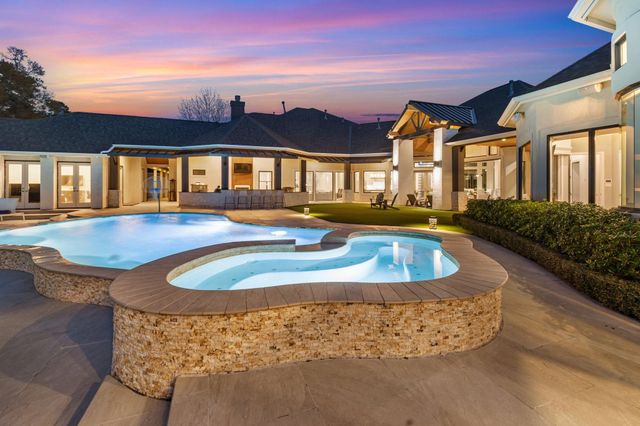 25910 Haven Lake Drive, Tomball, TX 77375