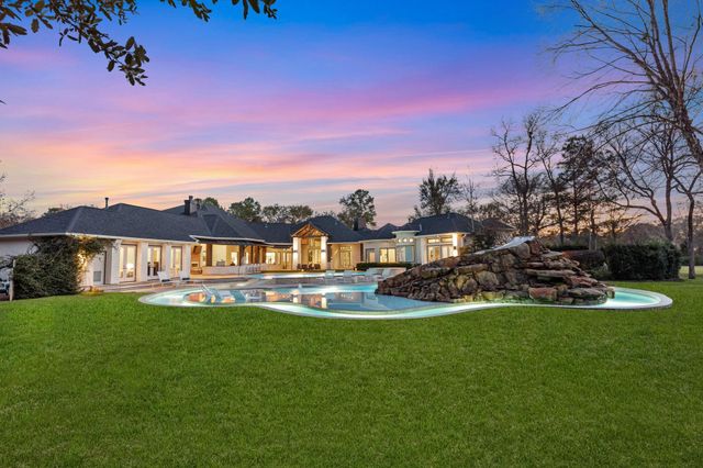 25910 Haven Lake Drive, Tomball, TX 77375
