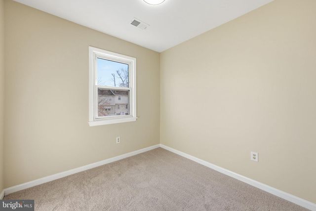 4044 HANSON OAKS DR, Hyattsville, MD 20784