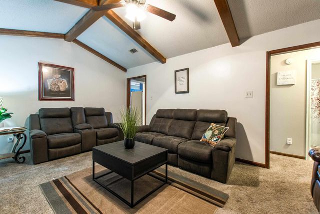 104 Dale Drive, Jacksonville, AR 72076