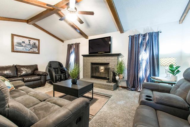 104 Dale Drive, Jacksonville, AR 72076