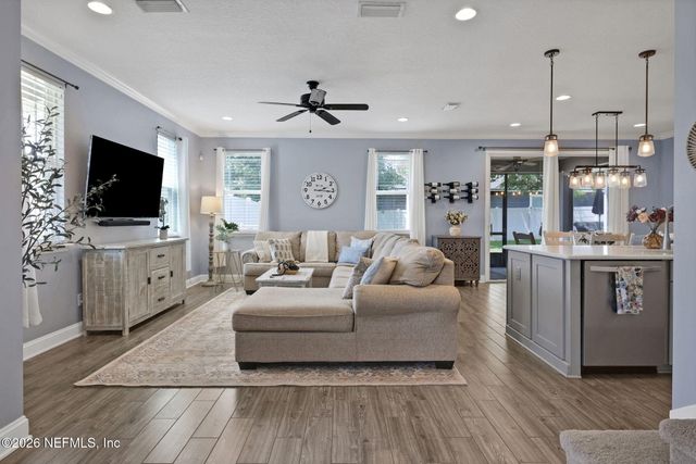 14657 LITTLELEAF Drive, Jacksonville, FL 32258