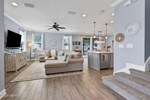 14657 LITTLELEAF Drive, Jacksonville, FL 32258