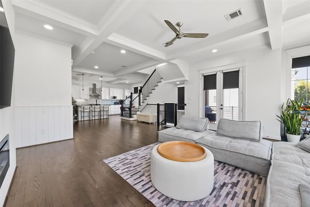 1303 Upland Retreat Blue Place, Houston, TX 77043