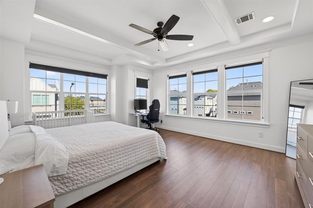 1303 Upland Retreat Blue Place, Houston, TX 77043