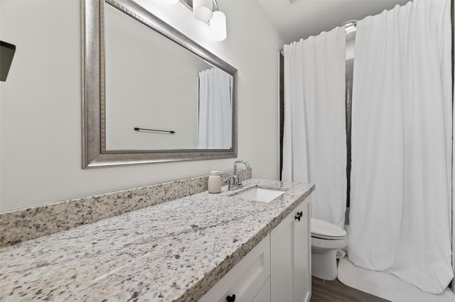 1303 Upland Retreat Blue Place, Houston, TX 77043