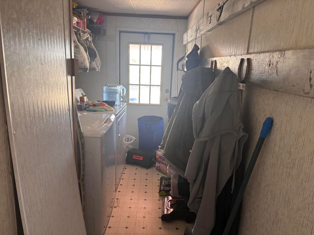 233 Turquoise Trail, Datil, NM 87821