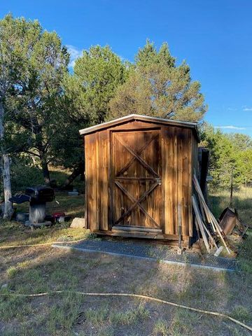 233 Turquoise Trail, Datil, NM 87821