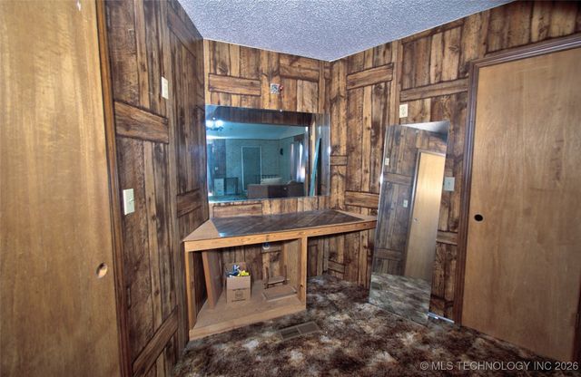 1234 S 31st Street W, Muskogee, OK 74401