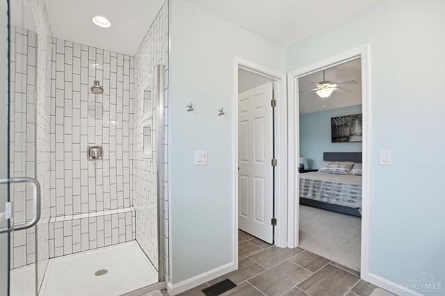 5632 Sarahs Oak Drive, Cincinnati, OH 45248