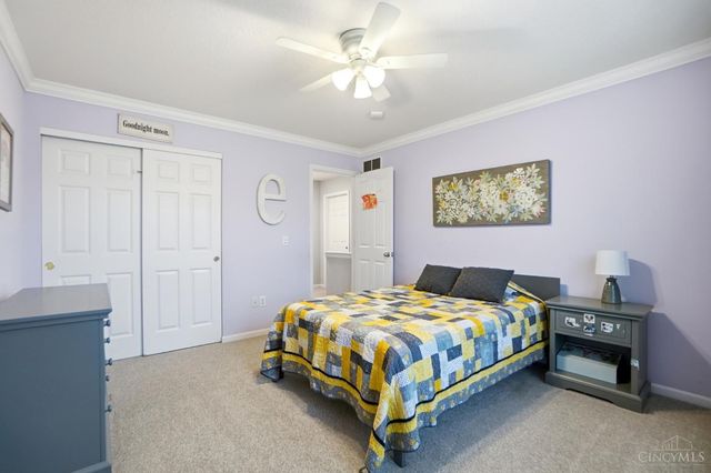 5632 Sarahs Oak Drive, Cincinnati, OH 45248