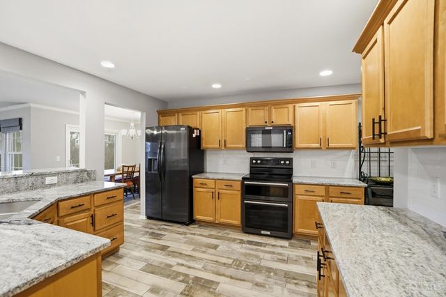 5632 Sarahs Oak Drive, Cincinnati, OH 45248