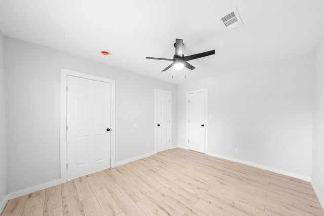 3313 Thibet Street, Dallas, TX 75211