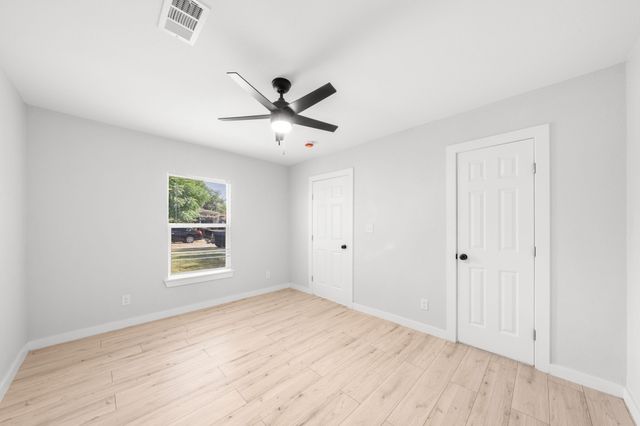 3313 Thibet Street, Dallas, TX 75211