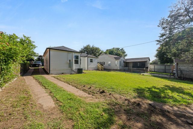 3313 Thibet Street, Dallas, TX 75211