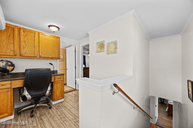 1988 W Lake Shore Drive, Wilmington, NC 28401