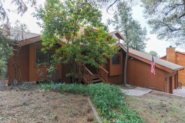 2701 Hillcrest Court, Frazier Park, CA 93225