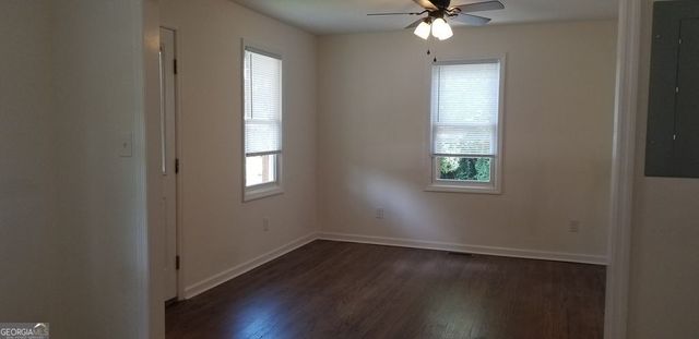 121 Pine Avenue SE, Milledgeville, GA 31061