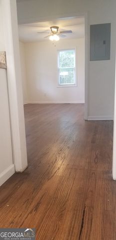 121 Pine Avenue SE, Milledgeville, GA 31061