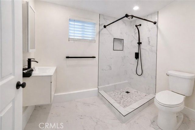 1204 E Avenue Q4 B, Palmdale, CA 93550