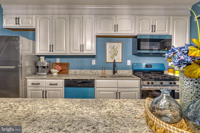 602 E 36TH ST, Baltimore, MD 21218
