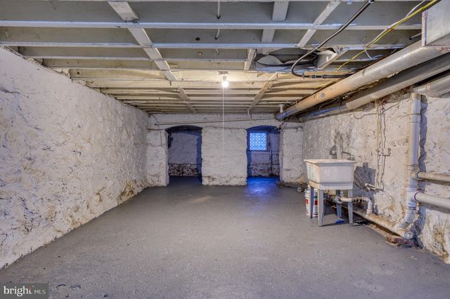 602 E 36TH ST, Baltimore, MD 21218